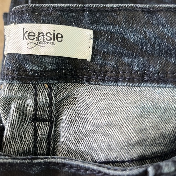 EUC Kensie Dark blue jeans size 6/28 - Picture 4 of 5